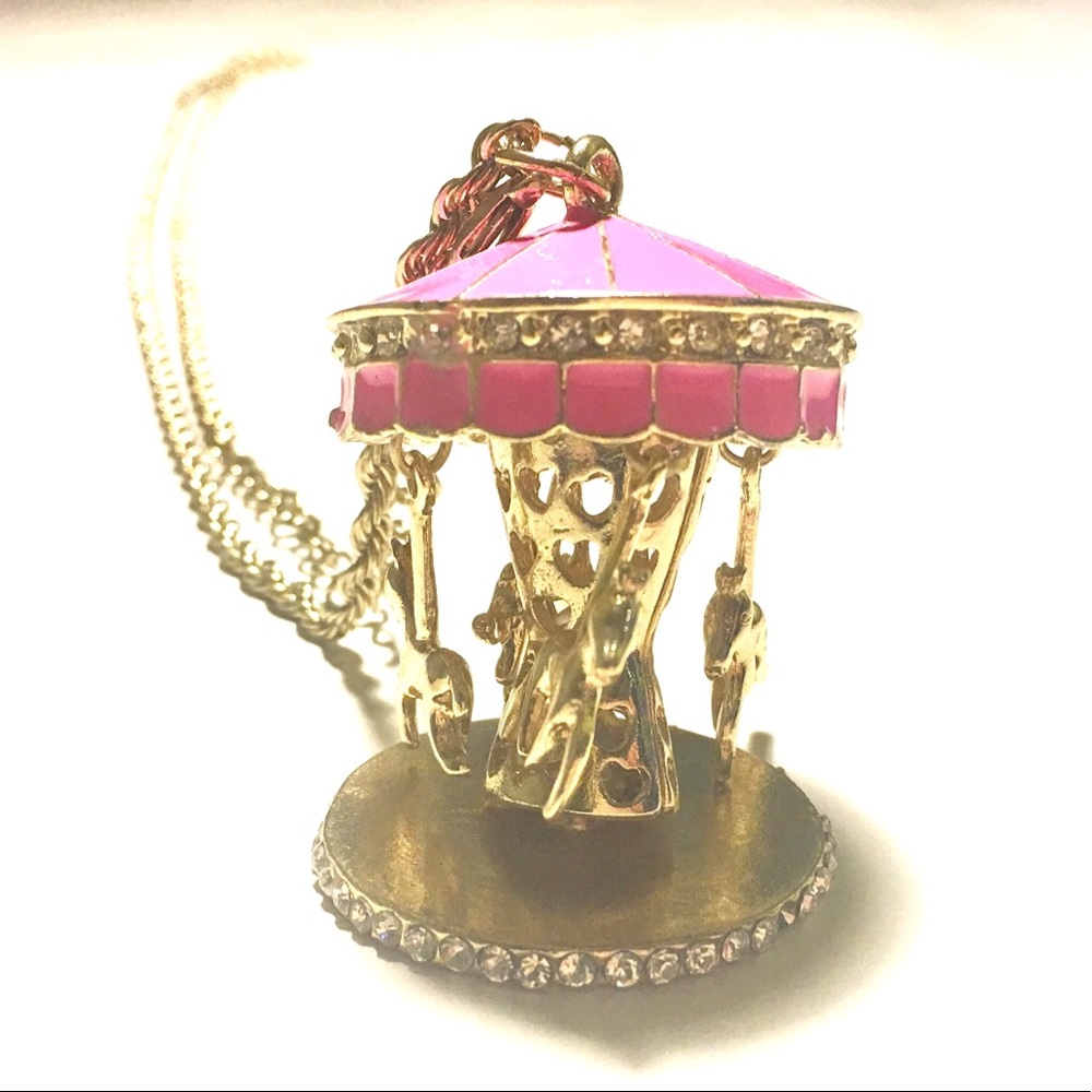 Carousel Charm Necklace ROTATES! gold chain fits overhead no flaw vtg OOAK